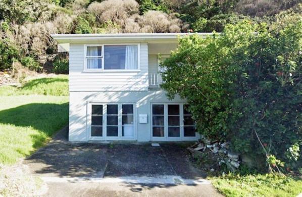 Waiwera Beach Getaway מראה חיצוני תמונה